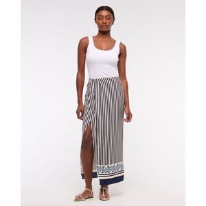 Abercrombie & Fitch Mid Rise Sarong Maxi Skirt in Dark Indigo Stripe Size XS